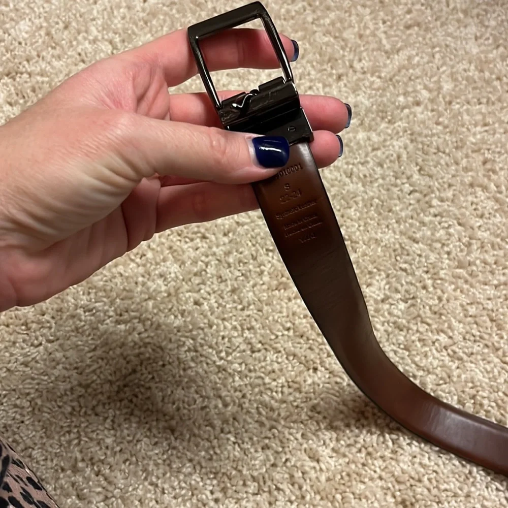 Reversible leather belt